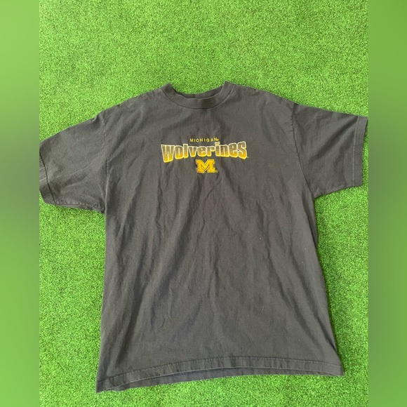 Michigan Wolverines shirt - Picture 1 of 6